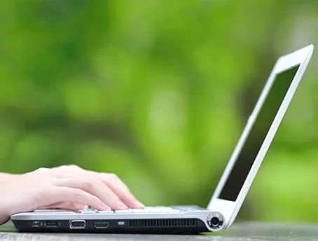 Paid Connections Professional chat and phone service